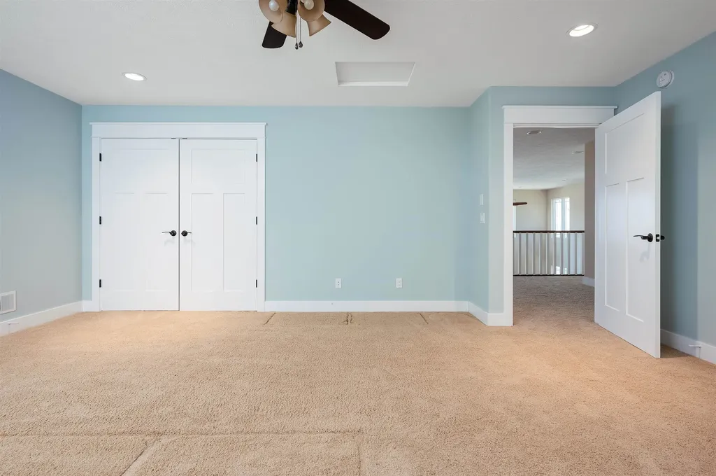 6860 Peninsula Drive Peninsula Township MI 49686