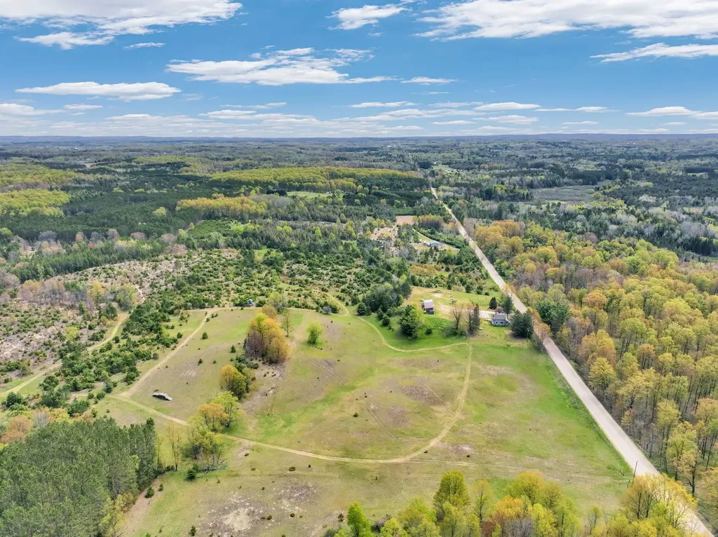 22386 16 Mile Road Le Roy Township MI 49655