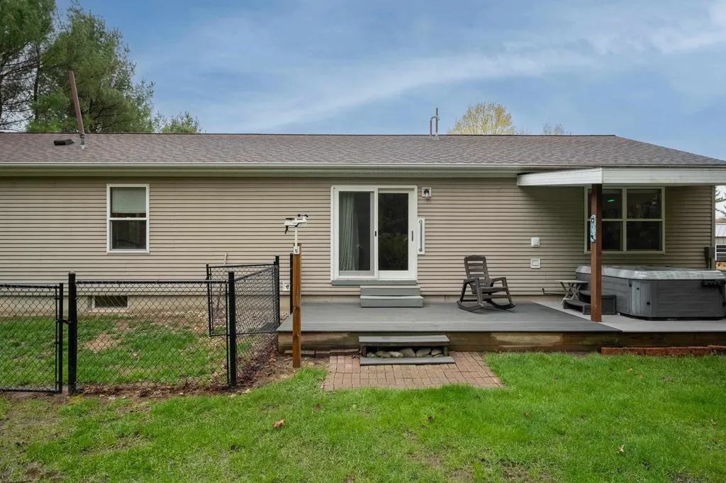 2880 Rushton Road Central Lake Township MI 49622