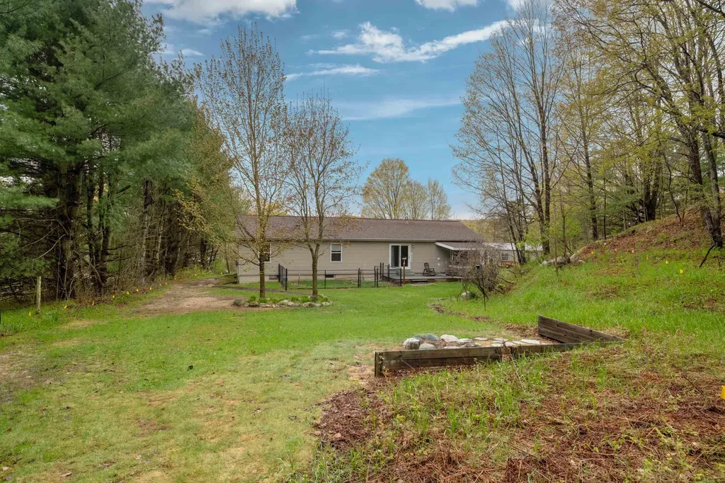 2880 Rushton Road Central Lake Township MI 49622