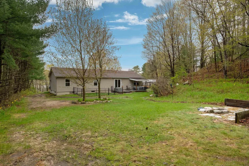 2880 Rushton Road Central Lake Township MI 49622