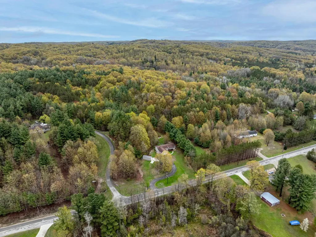 2880 Rushton Road Central Lake Township MI 49622