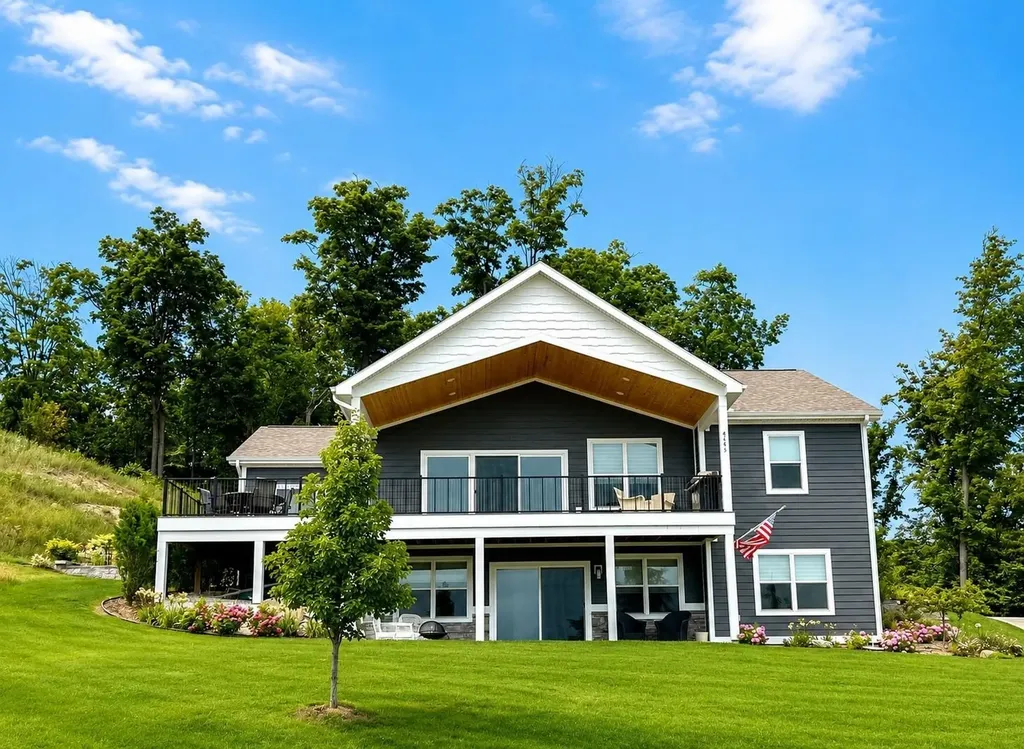 4245 Eagles View Garfield Charter Township MI 49684