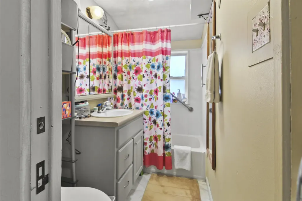 865 Farrar Street Cadillac City MI 49601