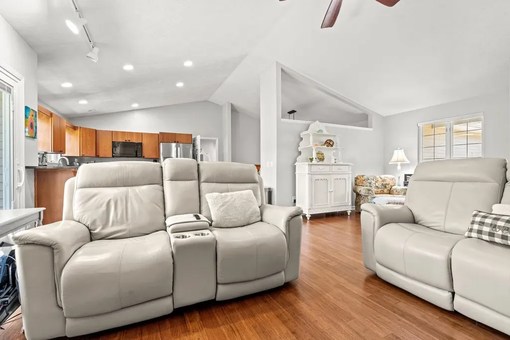 8673 Sun Bay Court Acme Township MI 49690