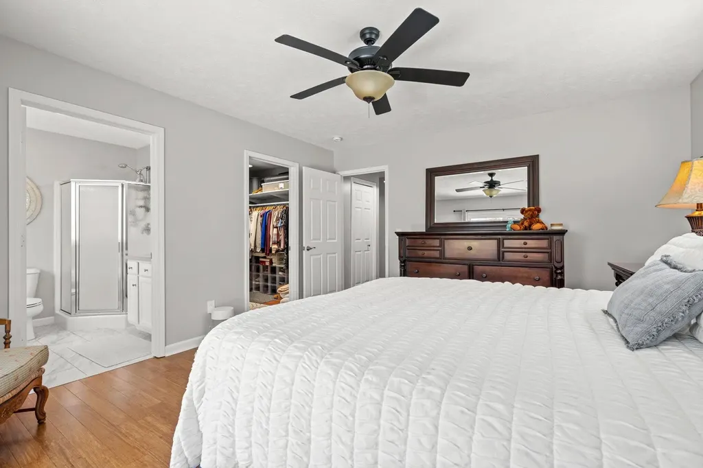 8673 Sun Bay Court Acme Township MI 49690