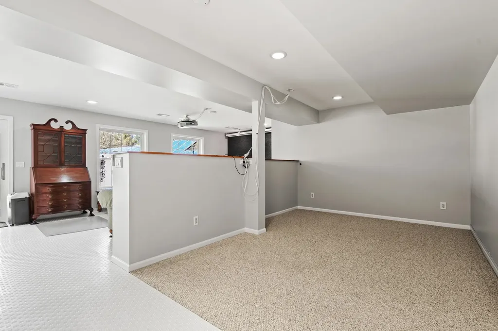 8673 Sun Bay Court Acme Township MI 49690