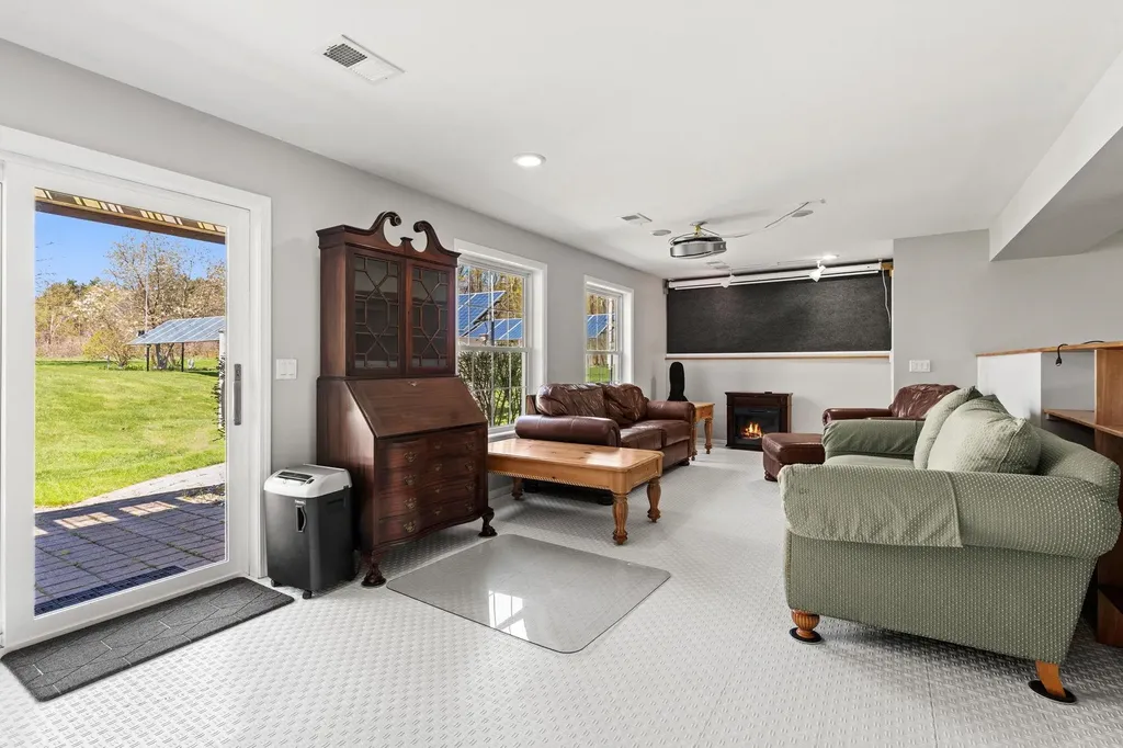 8673 Sun Bay Court Acme Township MI 49690