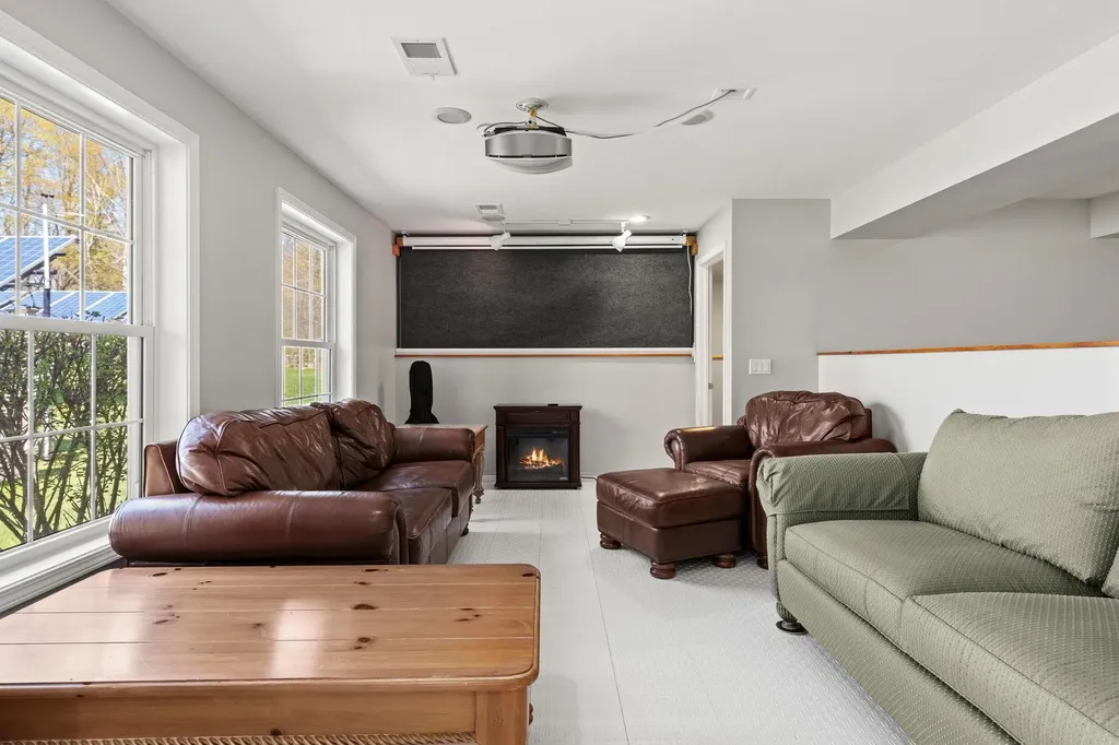 8673 Sun Bay Court Acme Township MI 49690