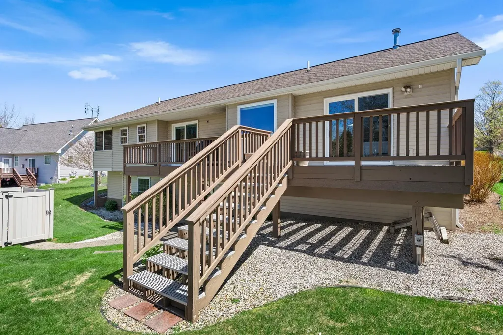8673 Sun Bay Court Acme Township MI 49690