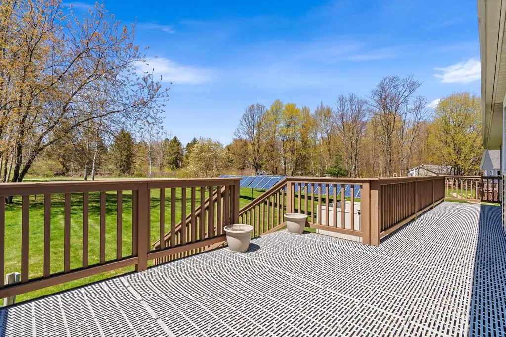 8673 Sun Bay Court Acme Township MI 49690