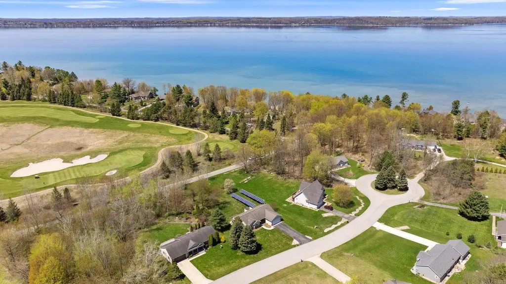 8673 Sun Bay Court Acme Township MI 49690