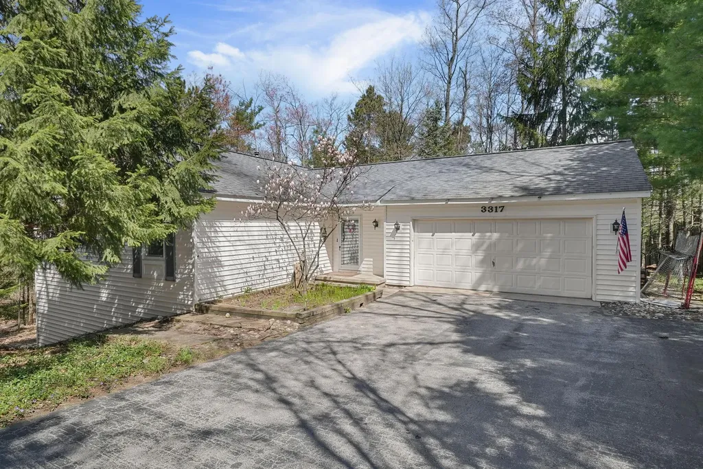 3317 N Timberwood Drive Acme Township MI 49686