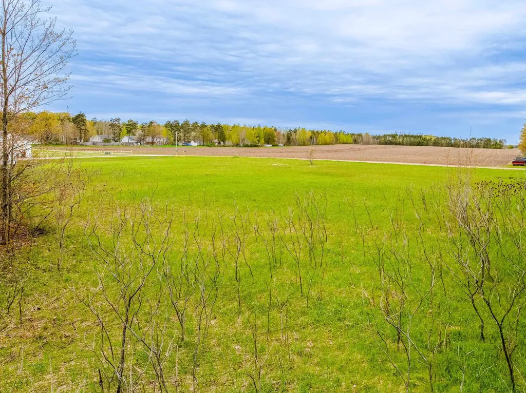 Parcel D Kuhn Drive Hanover Township MI 49620