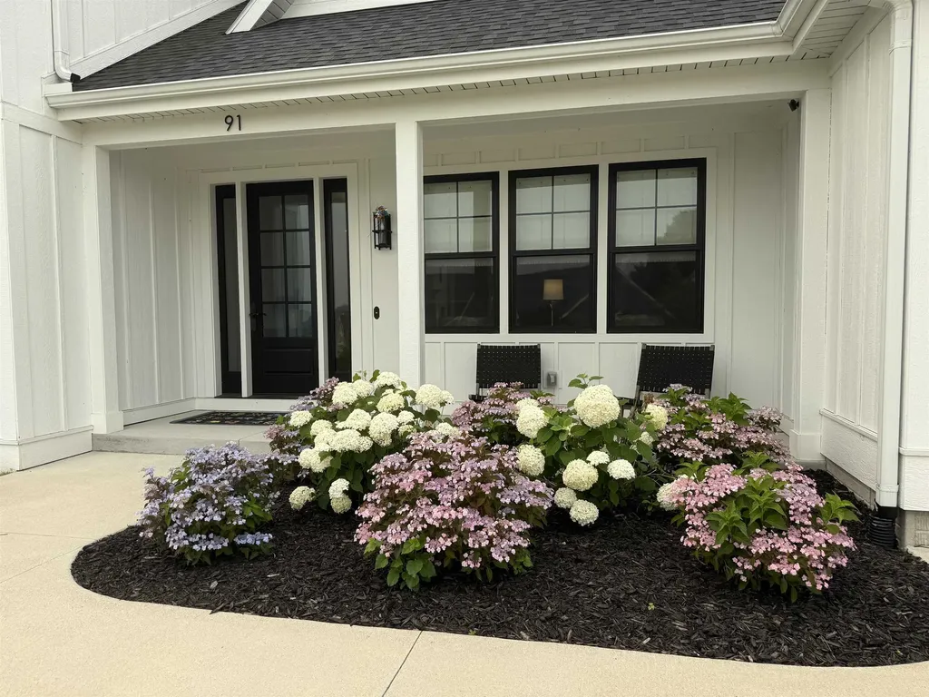 91 Vineyard Ridge Drive Peninsula Township MI 49686