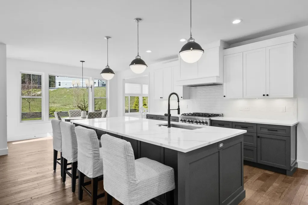 91 Vineyard Ridge Drive Peninsula Township MI 49686