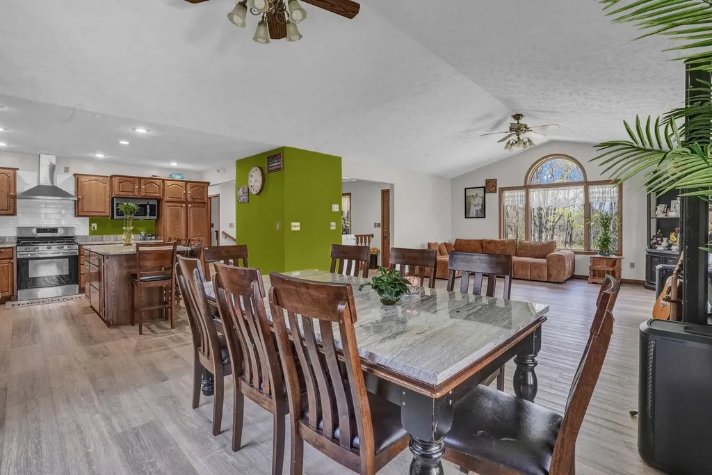 6304 Avon Lane Clam Lake Township MI 49601