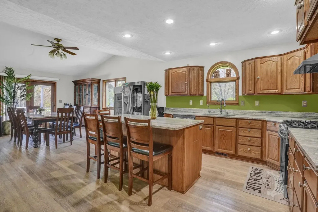 6304 Avon Lane Clam Lake Township MI 49601