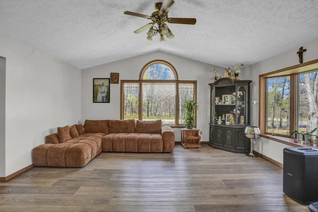 6304 Avon Lane Clam Lake Township MI 49601