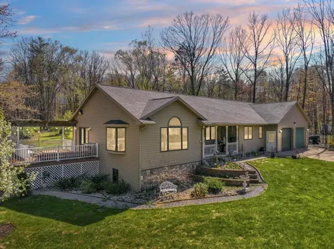 6304 Avon Lane Clam Lake Township MI 49601