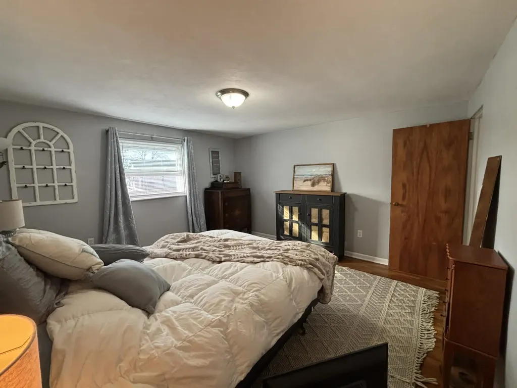 722 S Lakeshore Drive Lake City City MI 49651