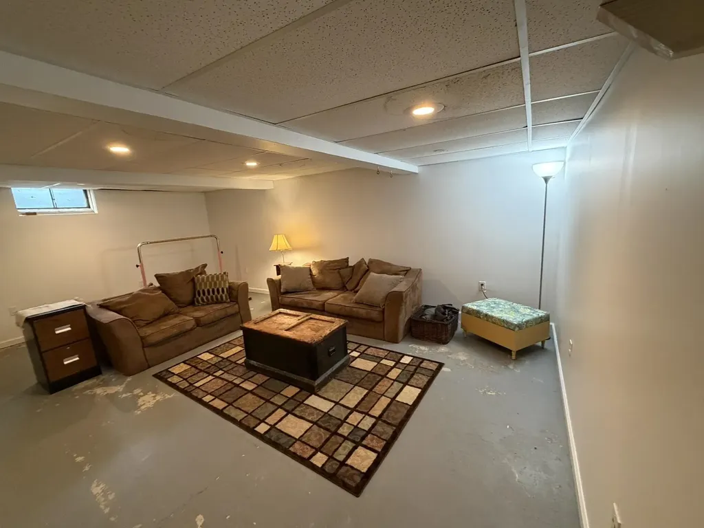 722 S Lakeshore Drive Lake City City MI 49651