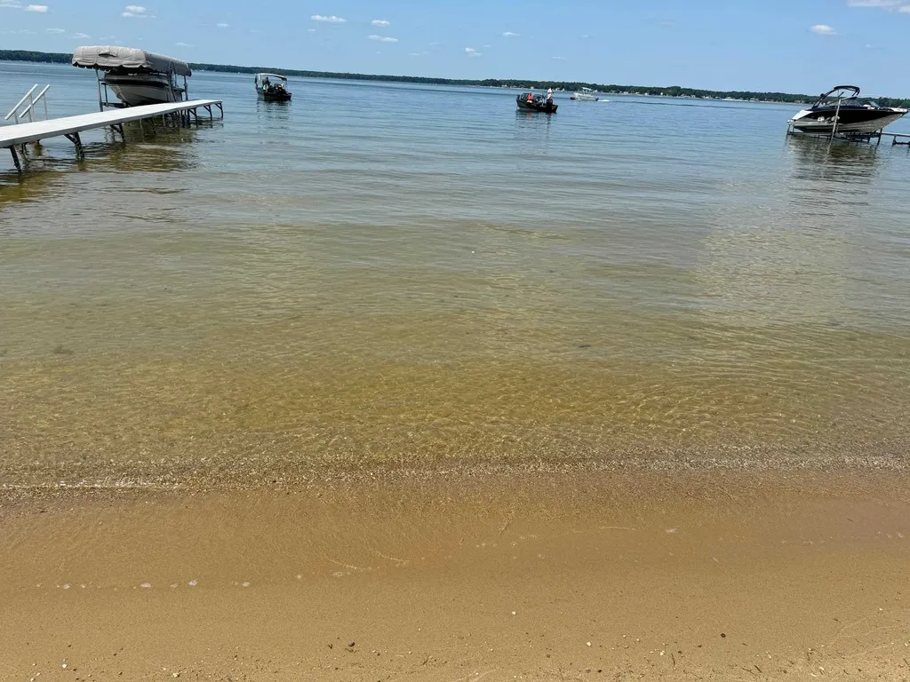 722 S Lakeshore Drive Lake City City MI 49651