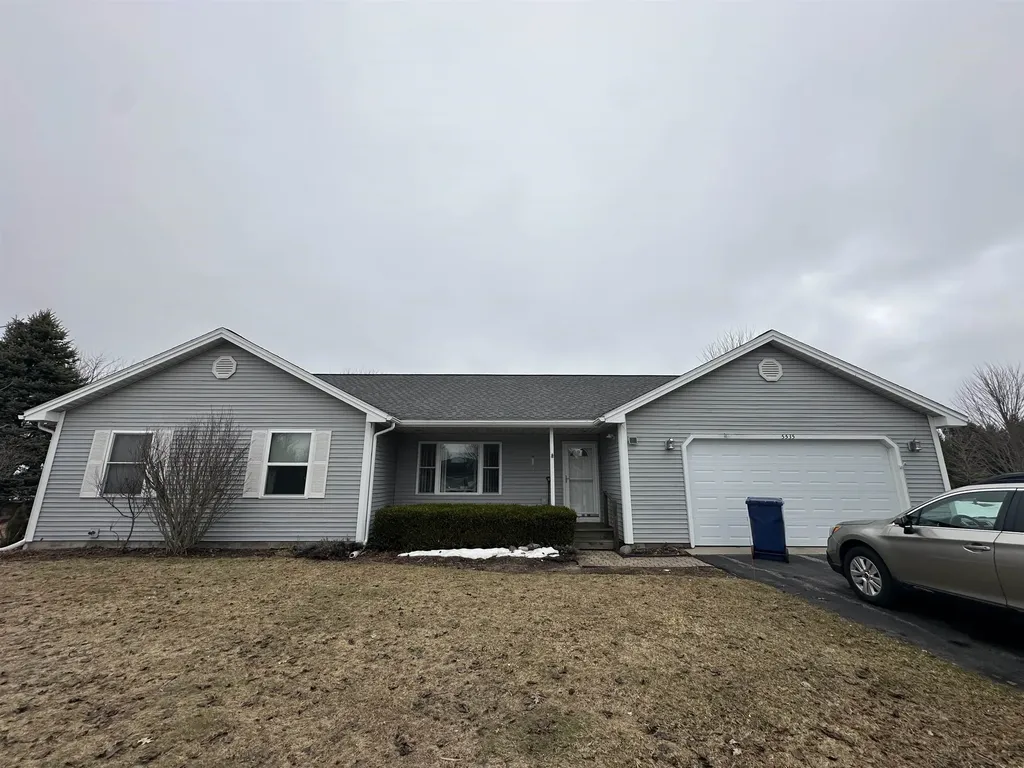 5535 N Liberty Drive Garfield Charter Township MI 49685