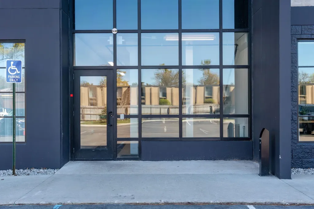 1825 E Eighth Street Traverse City City MI 49686