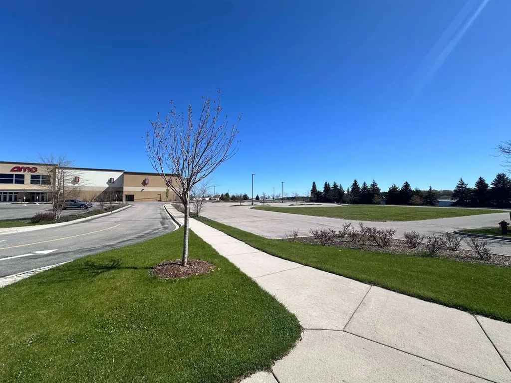 3560 Market Place Circle Garfield Charter Township MI 49684
