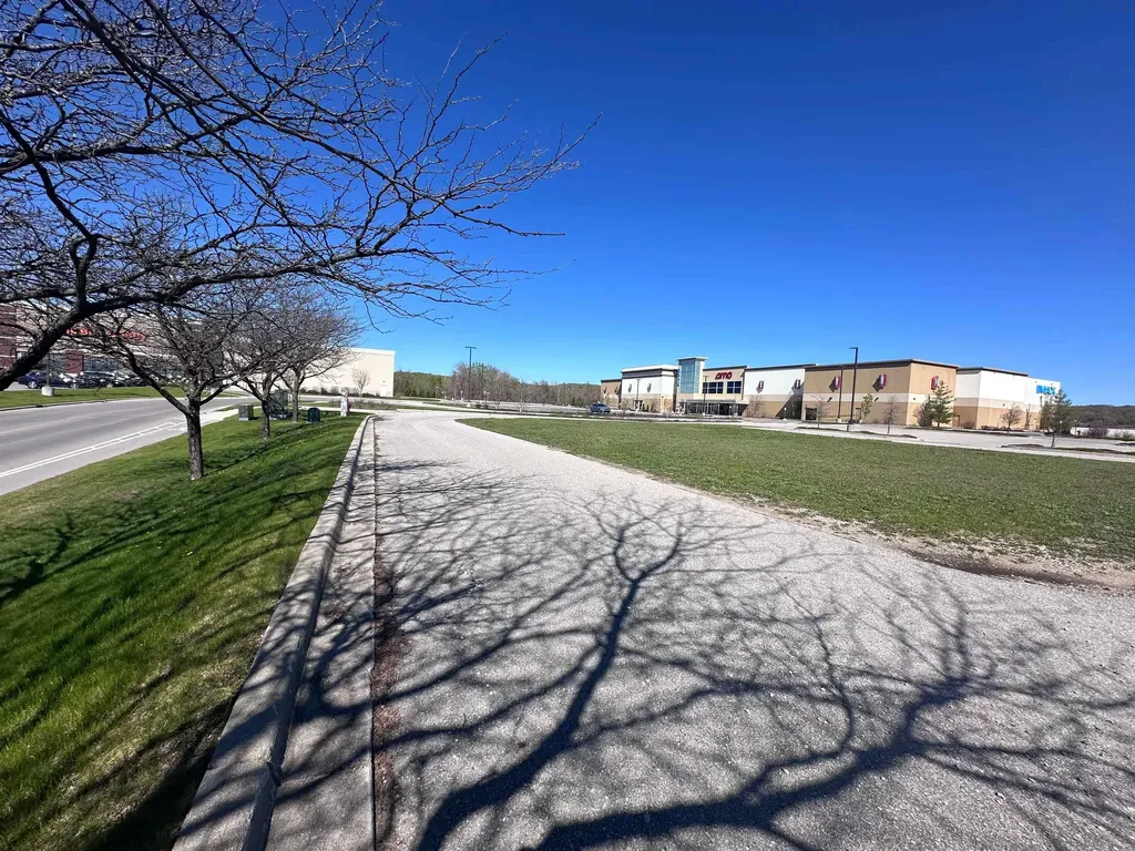 3560 Market Place Circle Garfield Charter Township MI 49684