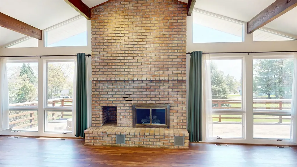 11892 Cabin Lane Milton Township MI 49676