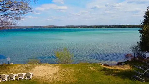 11892 Cabin Lane Milton Township MI 49676