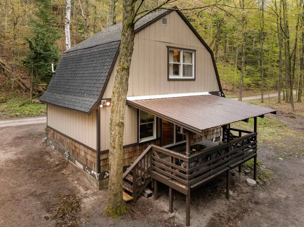 3513 River Road Crystal Lake Township MI 49635