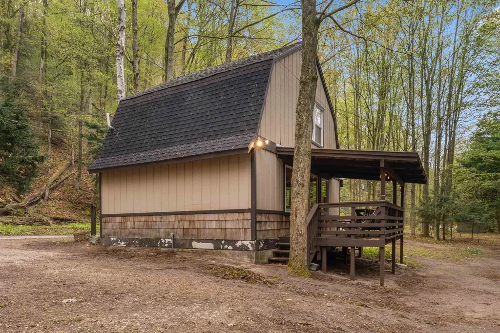 3513 River Road Crystal Lake Township MI 49635