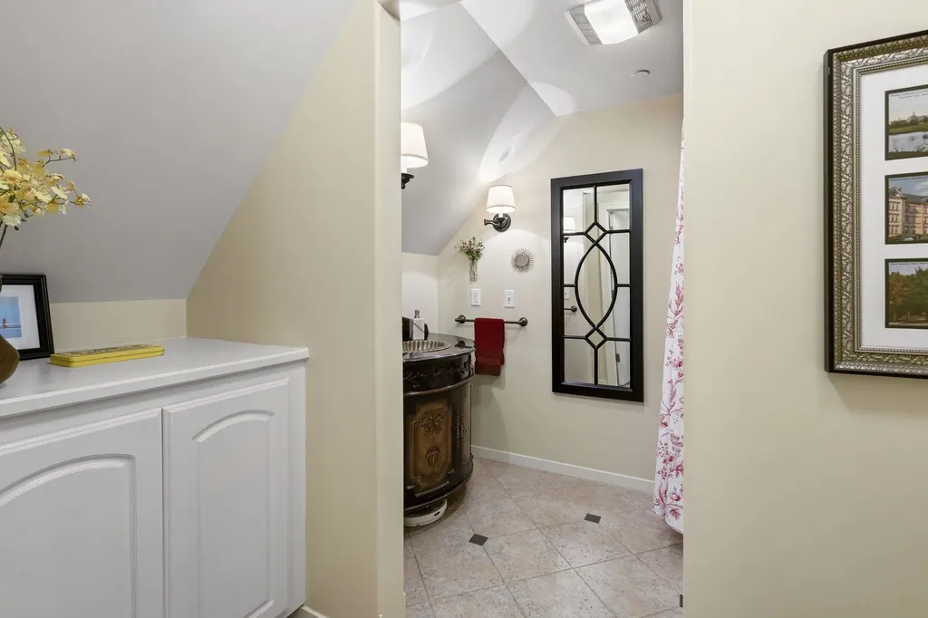 830 Cottageview Drive Traverse City City MI 49684