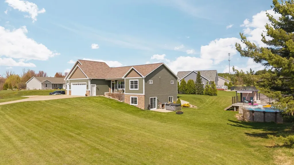 4224 Long Wood Drive Long Lake Township MI 49685