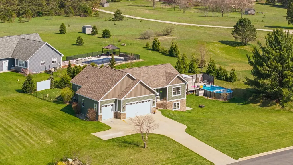 4224 Long Wood Drive Long Lake Township MI 49685