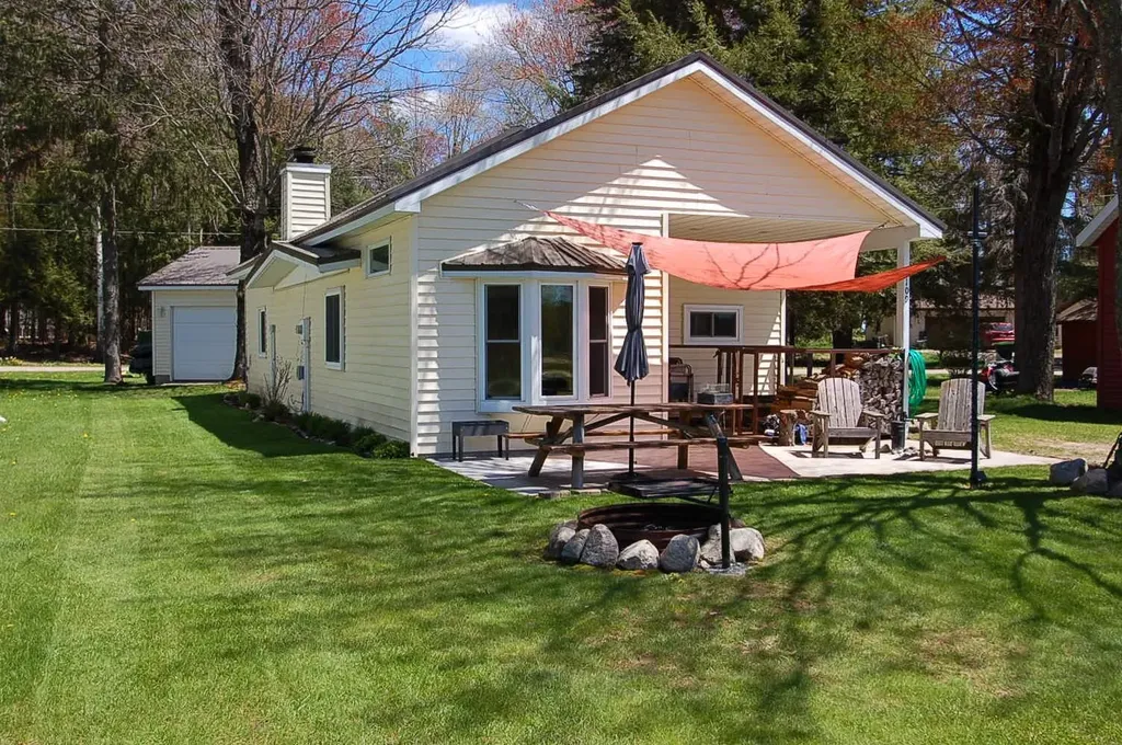 109 Brandy Drive Selma Township MI 49601