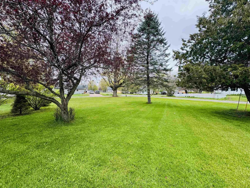 408 Garfield Street Unknown City MI 49656