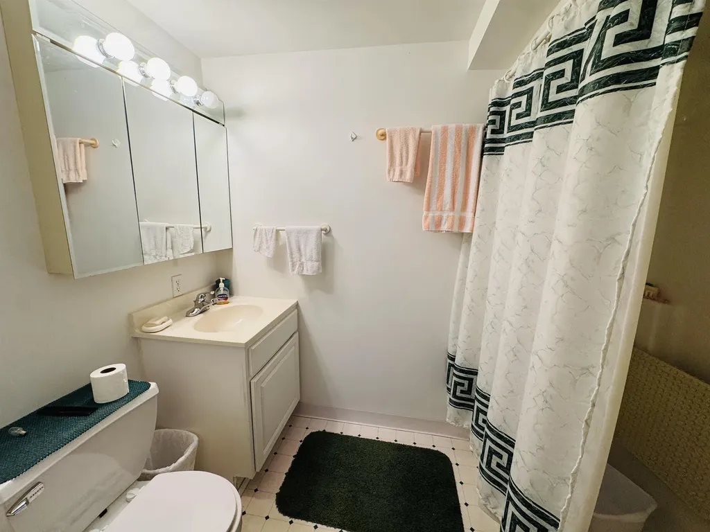 408 Garfield Street Unknown City MI 49656