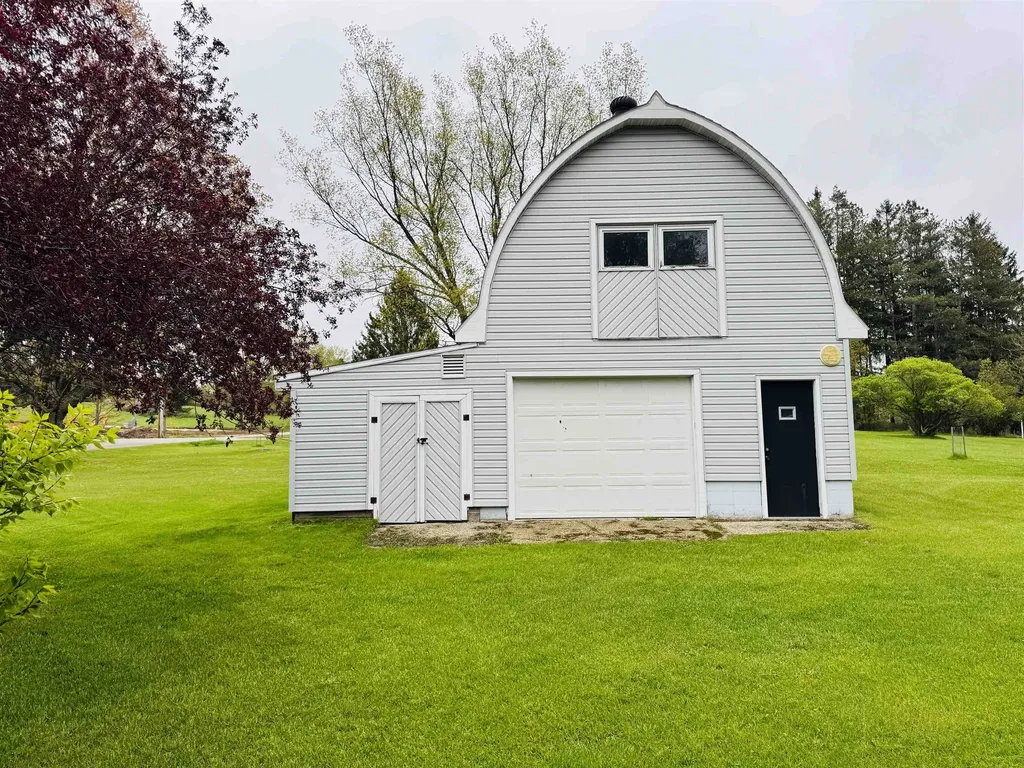 408 Garfield Street Unknown City MI 49656