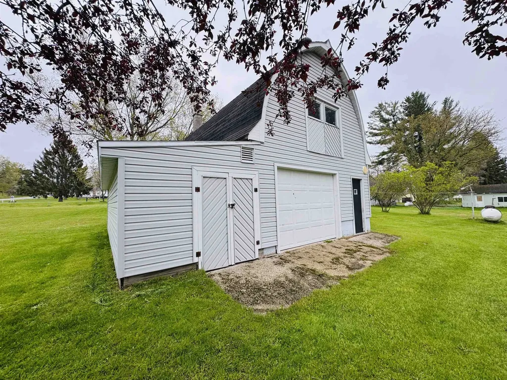 408 Garfield Street Unknown City MI 49656