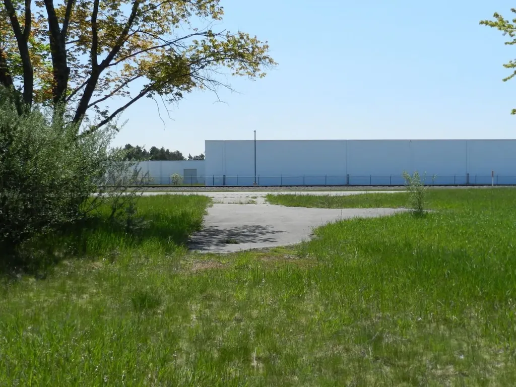 6274 S Us-31 Green Lake Township MI 49637