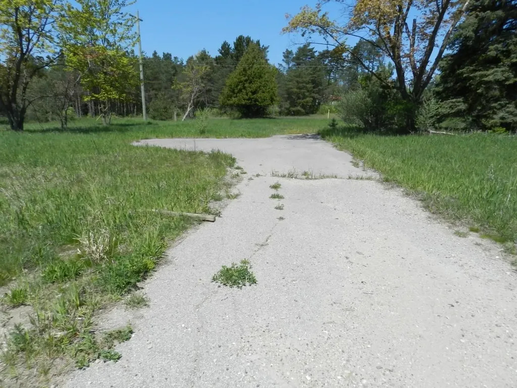 6274 S Us-31 Green Lake Township MI 49637