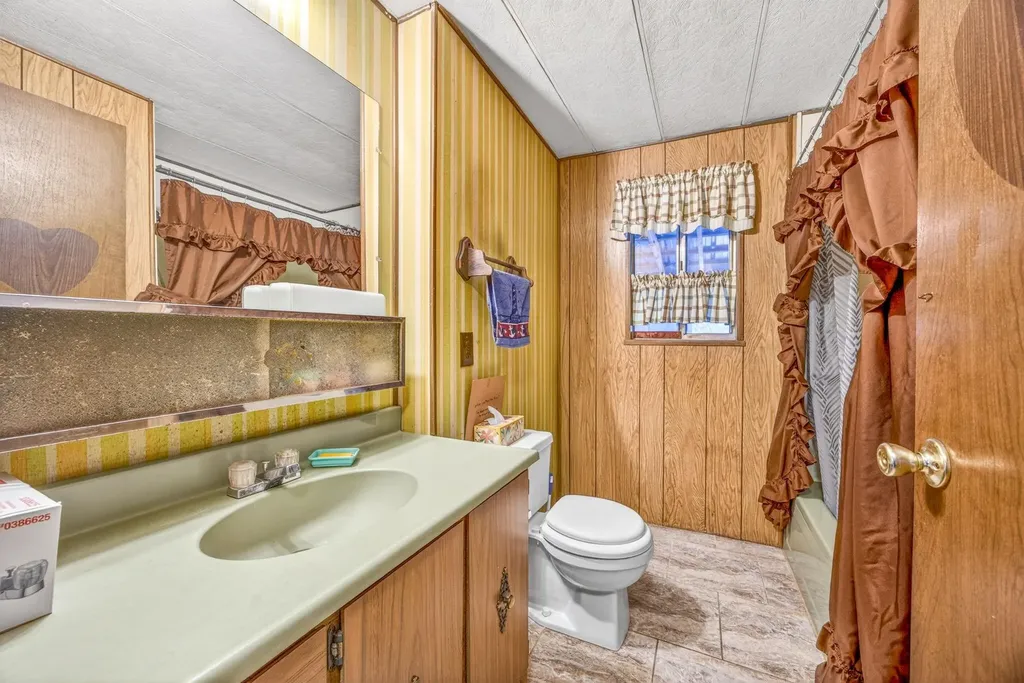 109 N Park Street Manton City MI 49663