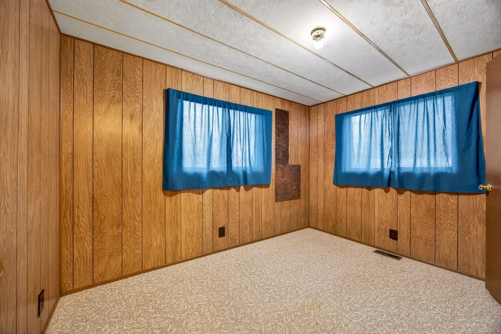 109 N Park Street Manton City MI 49663