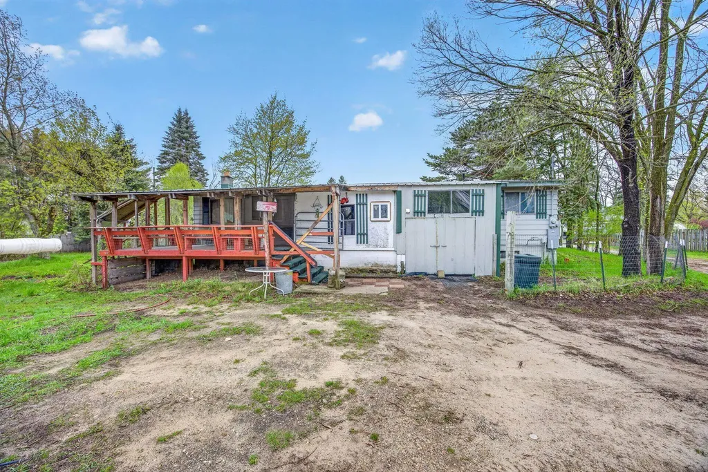 109 N Park Street Manton City MI 49663