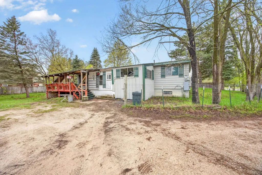 109 N Park Street Manton City MI 49663
