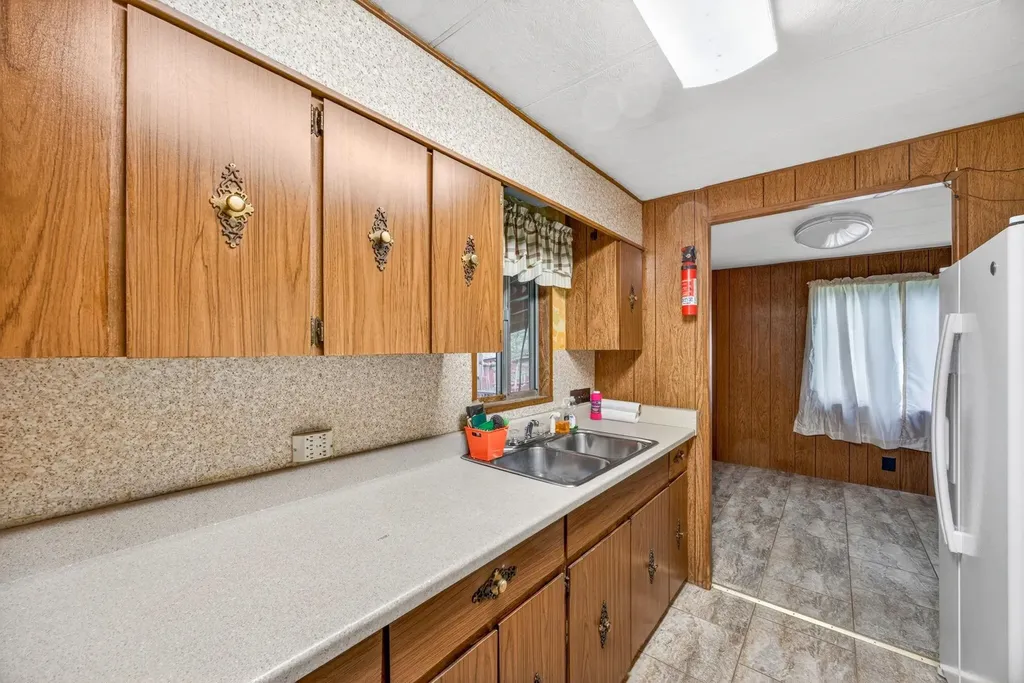 109 N Park Street Manton City MI 49663